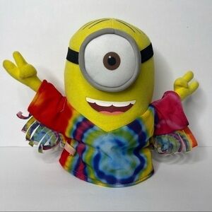 Despicable Me Hippie Minion 8 1/2 Inches Tall